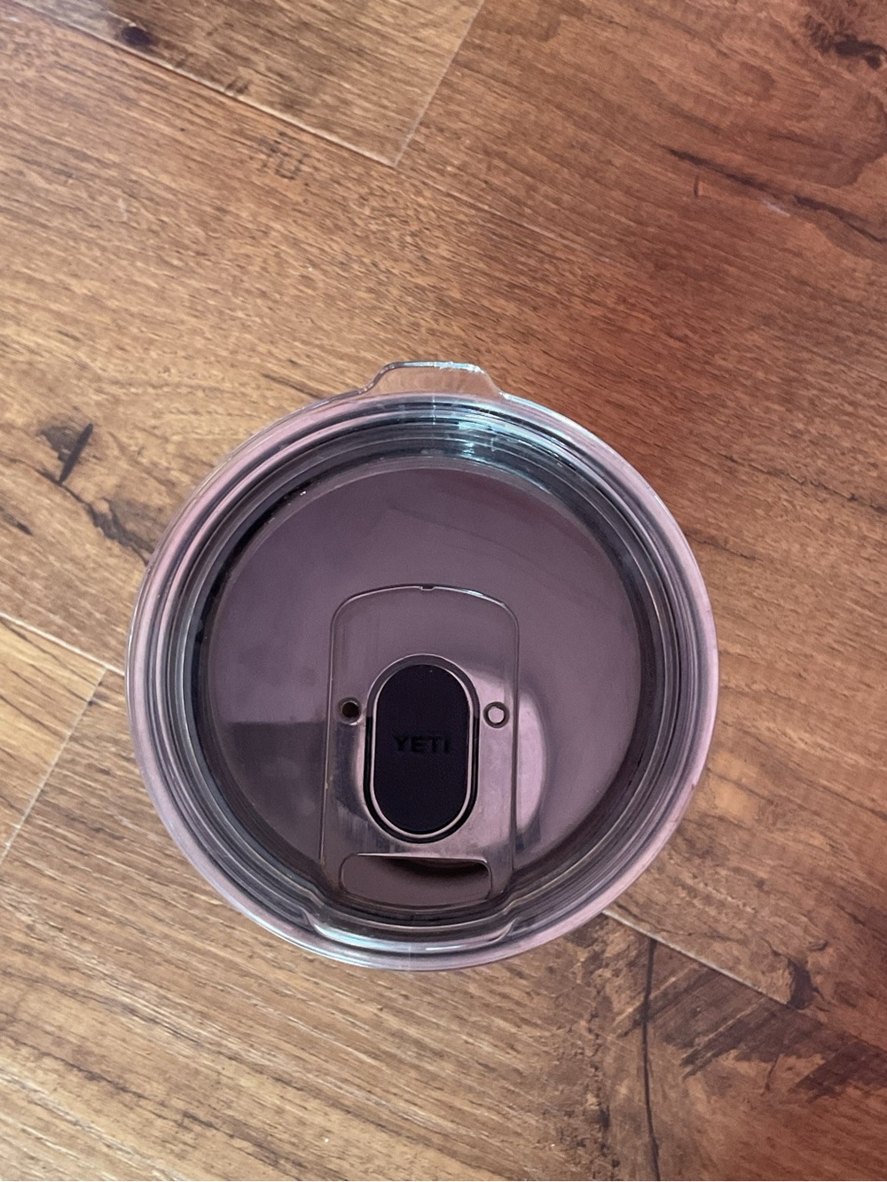 Lot of three Yeti Tumblers with Lids 30 oz. - Picture 8 of 11
